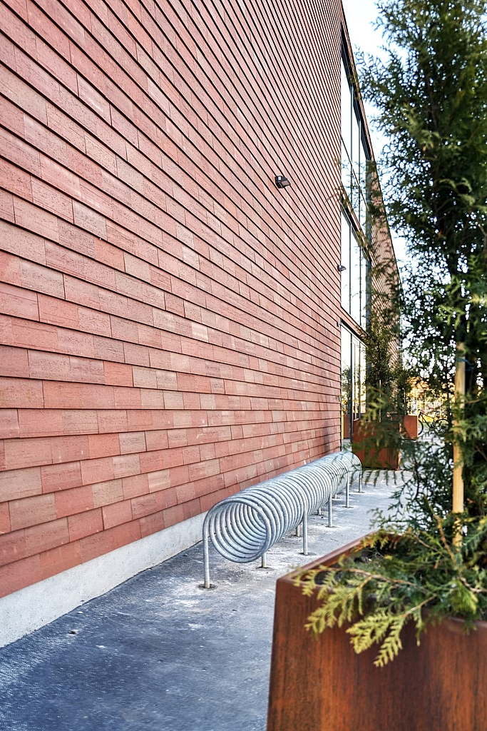 Fredericia Street Bastion, Creaton Motio, Oak Brown Wire Cut