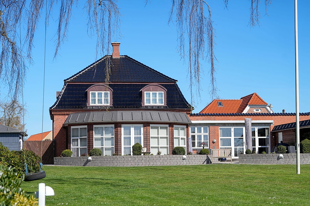 Meyer Holsen, Mulden, Diamant sort glaseret