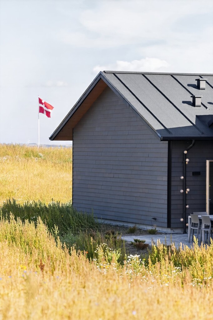 Fjordlykke – Botilbud Thisted, Creaton Motio, Dark Grey Reduction